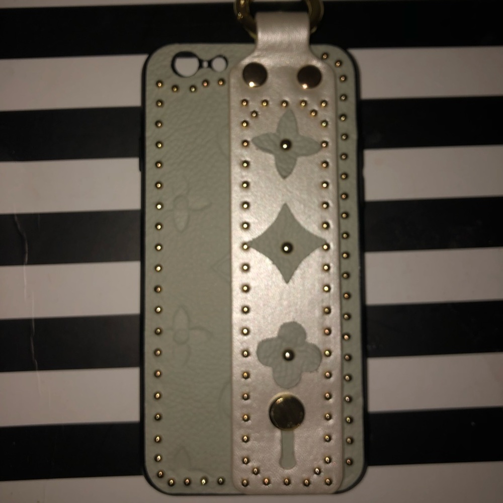 leather phone case, NEVER USED.